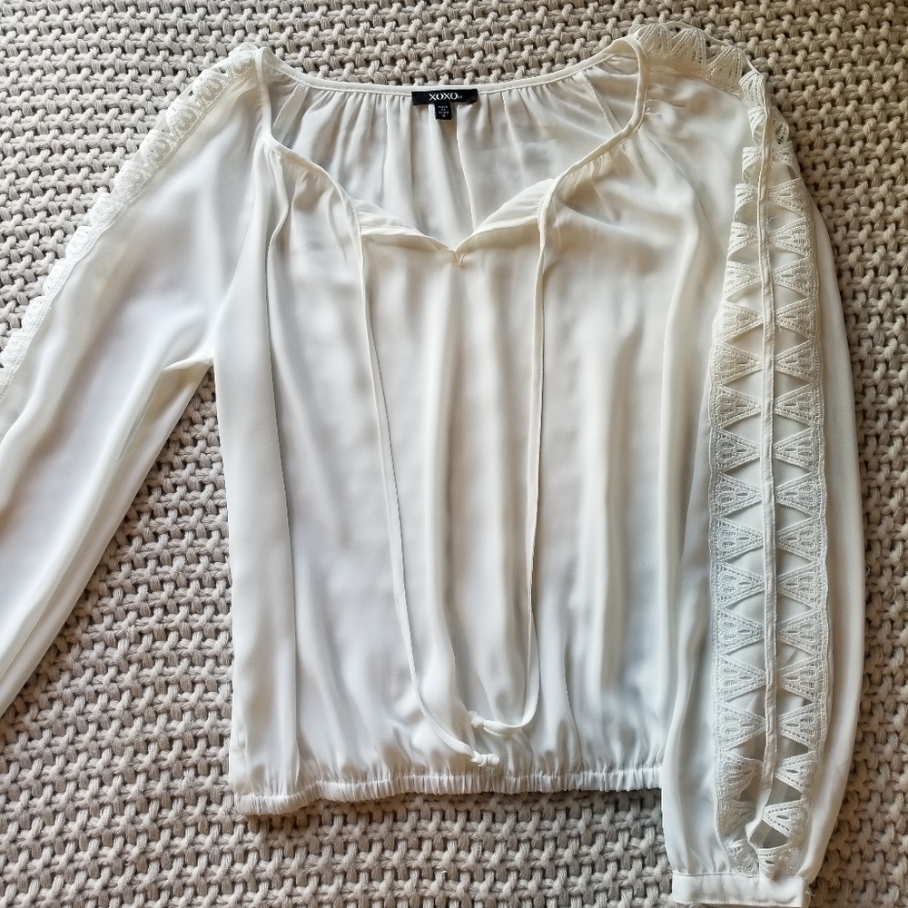 XOXO blouse